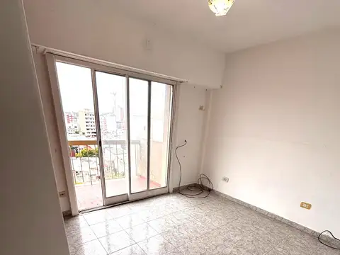 Domingo Faustino Sarmiento 1600, Piso 9