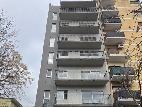 Carlos Calvo 2500