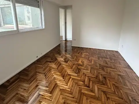 Pte. Luis Saenz Peña 654 , Piso 4