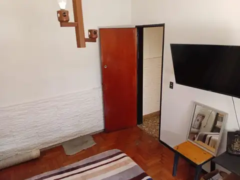 Depto Tipo Casa en Venta 56 años