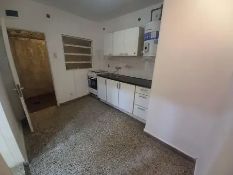 Depto Tipo Casa en Alquiler de 2 ambientes