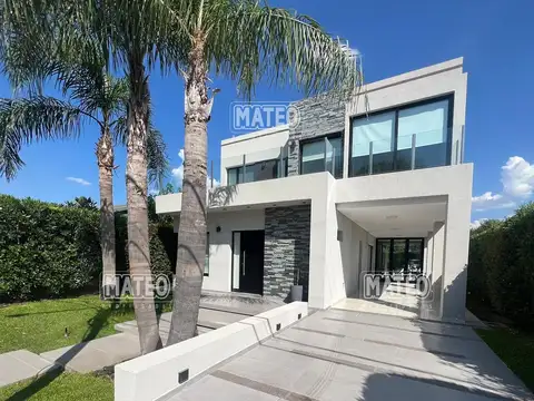 Casa en Venta de 4 dormitorios