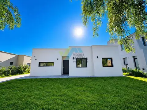 Casa en una planta lote interno - San Ramon Pilar del Este