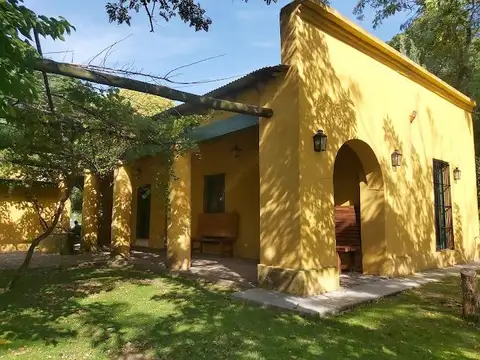 Terreno en Venta de 2074,0 m2