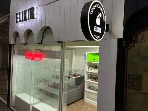 Local en Venta en Flores, CABA