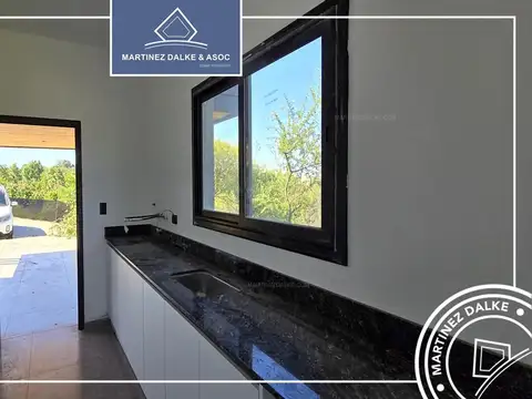 Casa en Venta en Estancia Q2, USD 480.000