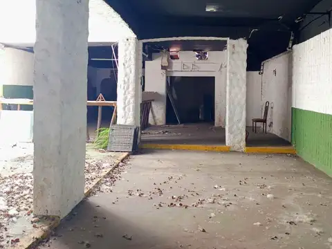 Local en Alquiler 56 años
