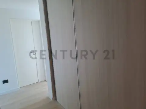 Avenida San Martín 4000, Piso 7