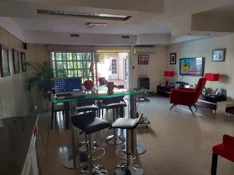 VENTA - CASA 6 AMB.+LOCAL COMERCIAL +CASA 4 AMB -SAN JUSTO