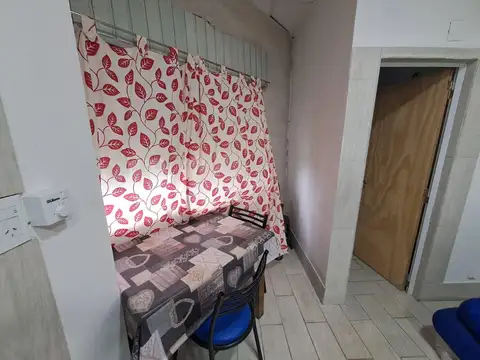 Departamento en Alquiler en La Tablada, $ 280.000