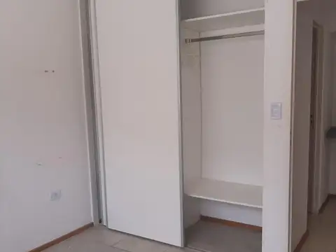 Departamento en Alquiler en Pichincha, $ 450.000