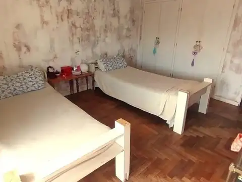 Av. Fortunato De La Plaza 4370 , Piso 2