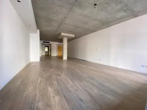 Av. Libertador al 5800 (Echeverría y Sucre)