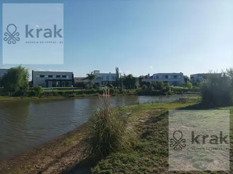 Venta excelente Lote con salida a la Laguna- El Canton - Islas Escobar (De los mejores lotes)