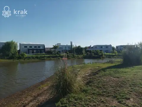 Venta excelente Lote con salida a la Laguna- El Canton - Islas Escobar (De los mejores lotes)