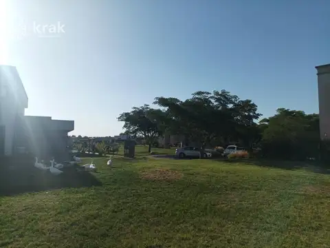Terreno en Venta en El Cantón - Barrio Islas, USD 169.000
