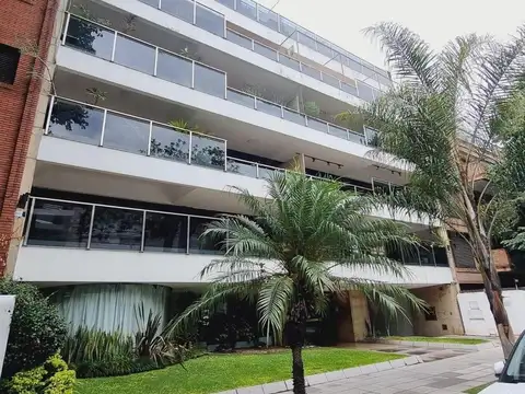 Venta Departamento de 6 ambientes con 2 cocheras