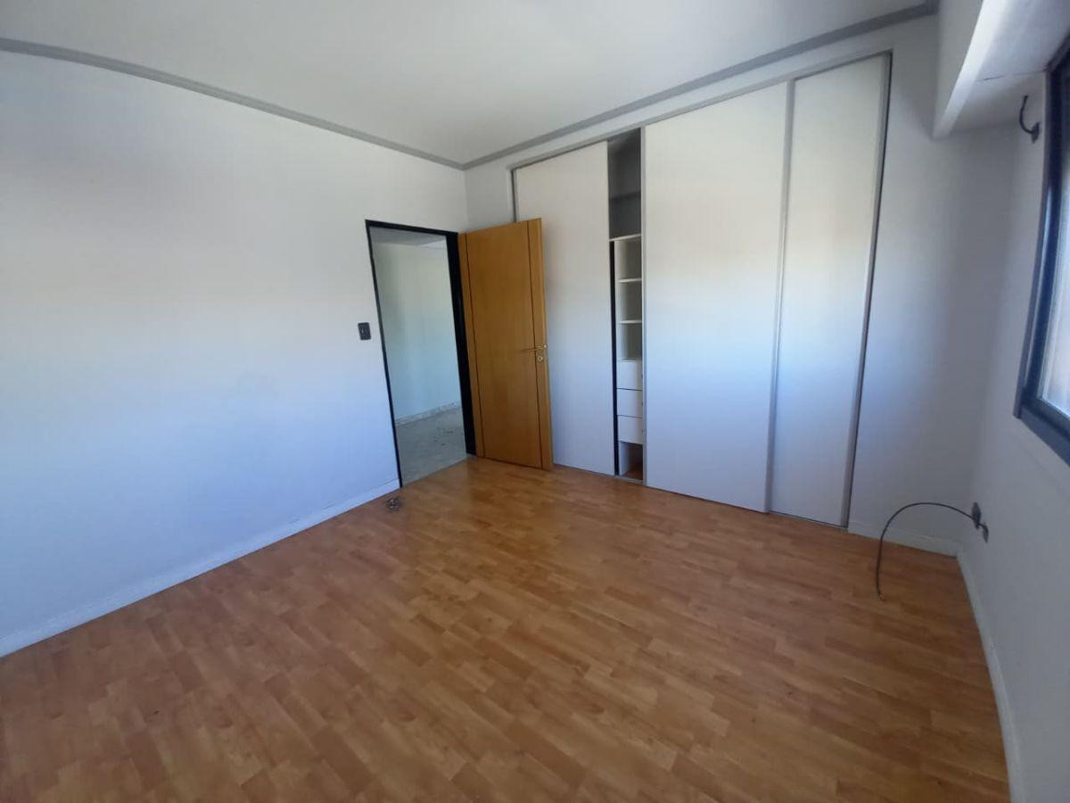 Departamento en Venta en Ramos Mejia, USD 60.000