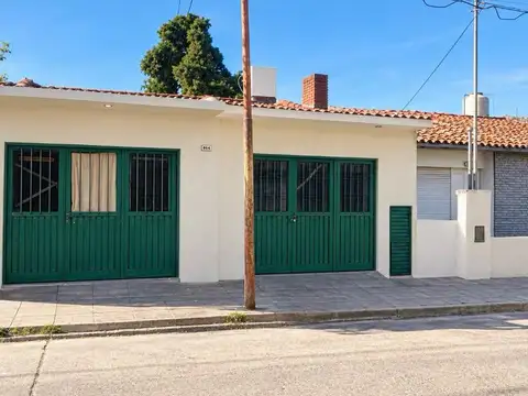 Juan de la Cruz Casas al 800