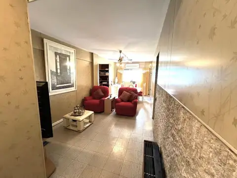 DEPARTAMENTO APTO CREDITO 4 AMBIENTES CON COCHERA