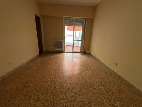 Bahía Blanca 200, Piso 1