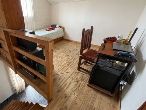 Depto Tipo Casa en Venta al Este