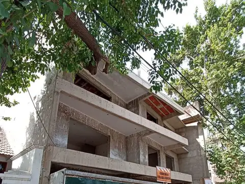 Nicolás Avellaneda 100