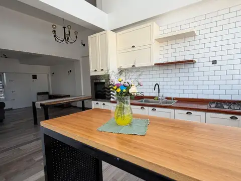 Departamento en Venta en Villa Luzuriaga, USD 145.000