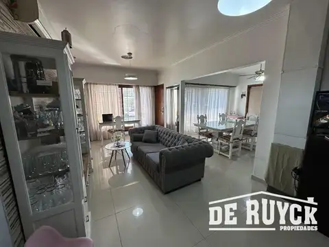 Casa en Venta en Barrio Parque Calchaqui, USD 145.000