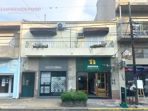 PH  Departamento y Local en zona estacion de tren Jose Marmol.