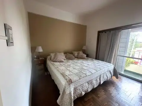 Depto Tipo Casa en Venta 50 años