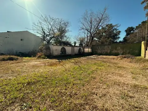 Terreno en Block 2114 m2 en Venta- Banfield