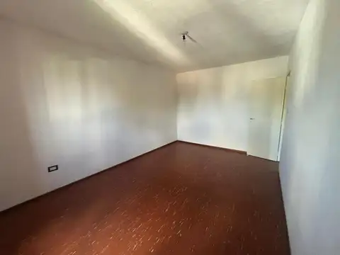 España 2900, departamento amplio, 2 dormitorios