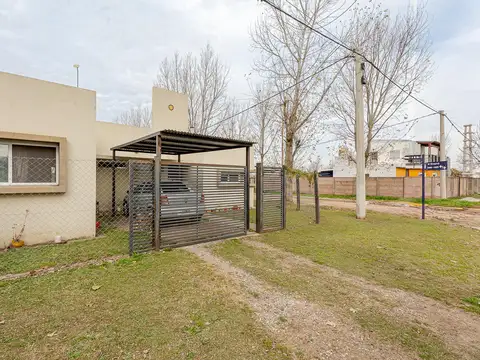 Casa 3 ambientes con 1 baño