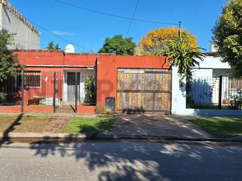 casa en venta 4 ambientes, Matheu, Escobar. Apta Crédito