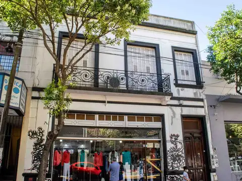 Casa de 5 ambientes en venta en Florida