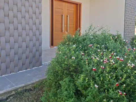 Casa en Alquiler de 2 dormitorios