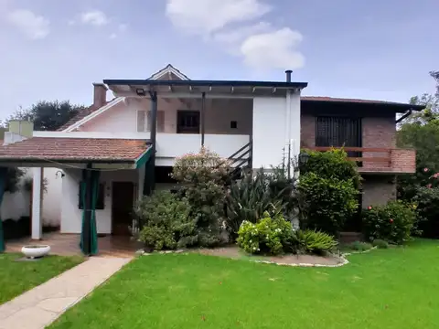 Casa en Venta en Don Torcuato, USD 300.000