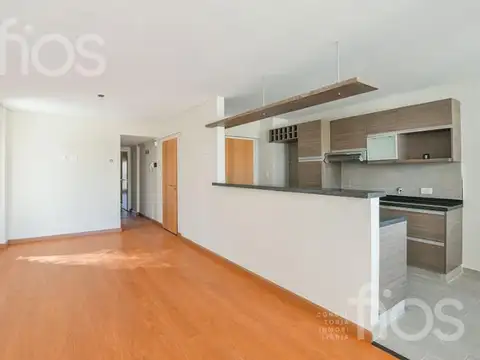 VENTA DEPARTAMENTO SEMIPISO A ESTRENAR DE DOS DORMITORIOS CON BALCÓN Y AMENITIES EN ZONA CENTRO