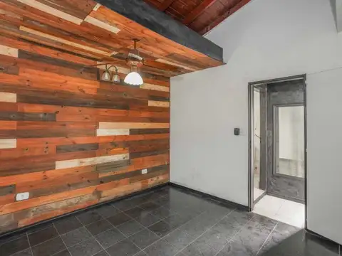 Depto Tipo Casa en Venta 43 años