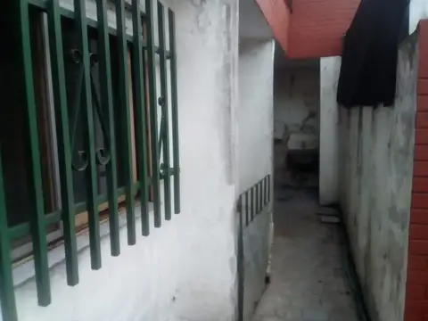 AV. PRESIDENTE PERON 300