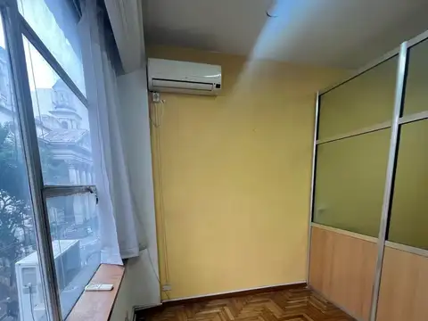 Oficina en Venta al Este