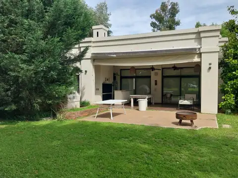 Casa en Alquiler de 3 dormitorios