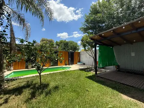 Casa en Venta con 1 cochera