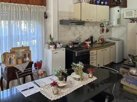CASA 3 AMBIENTES EN VENTA LIBERTAD