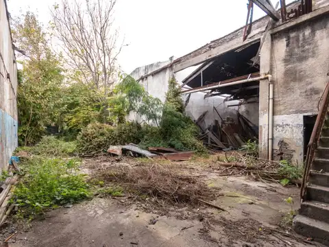 Venta Depósito/Galpón con Entrada Independiente – Piñeyro, Avellaneda