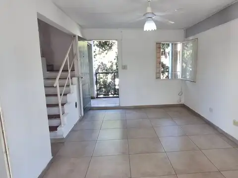 ALQUILER  DUPLEX 3 AMBIENTES MERLO