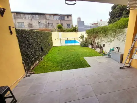 Villa Adelina - Dúplex de 5 amb con gran Jardín, Piscina y Cocheras!