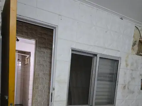 Casa en Venta en Barrio Oeste, USD 35.000