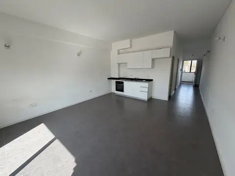 Departamento  en Alquiler en Tristán Suárez, Ezeiza, G.B.A. Zona Sur